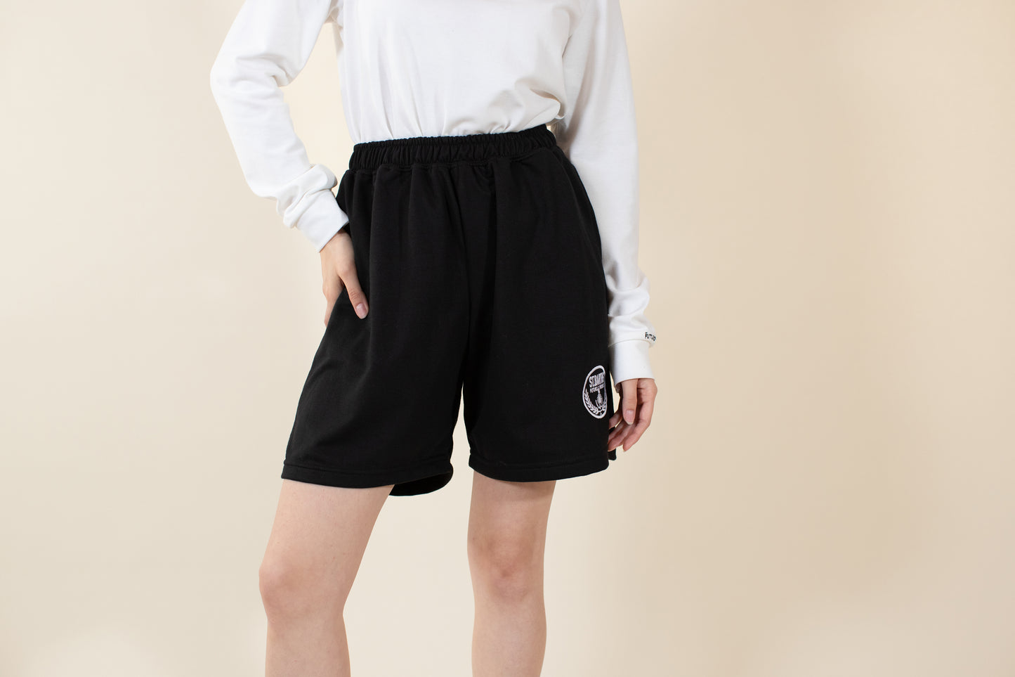 Shorts con bordado de St.Barths en french terry